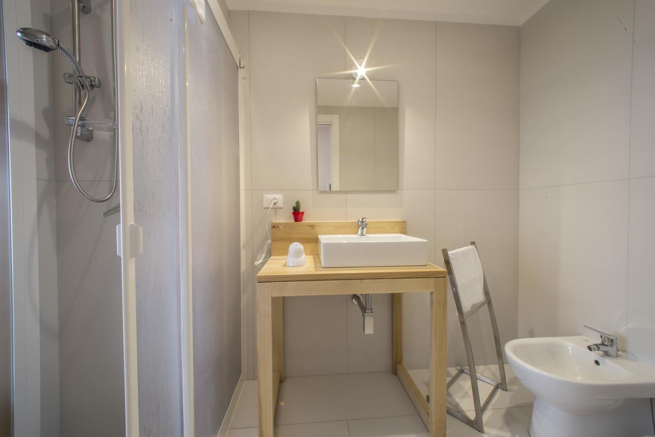 טרפאני Tramura Guest House מראה חיצוני תמונה